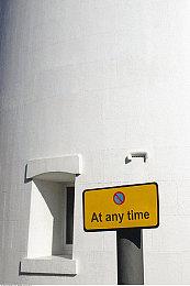 官方回应《幻兽帕鲁》Xbox版本落后：微软还在审核中